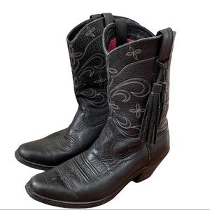 Ariat black round toe cowboy size 7.5b 😁 7 1/2